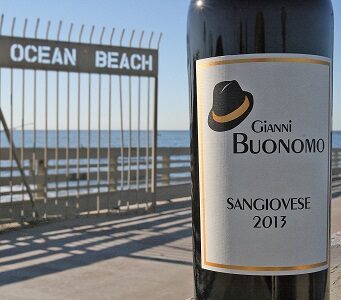 2017-09-Sangio-at-the-pier.jpg
